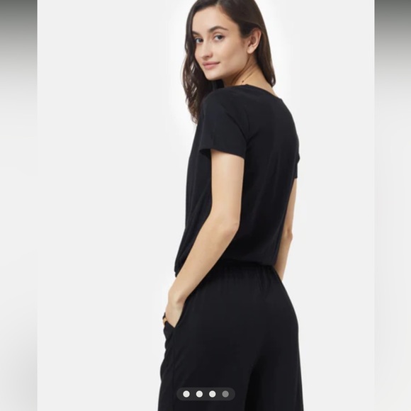 Tentree Blakely Shortsleeve Knit Jumpsuit - Picture 3 of 5